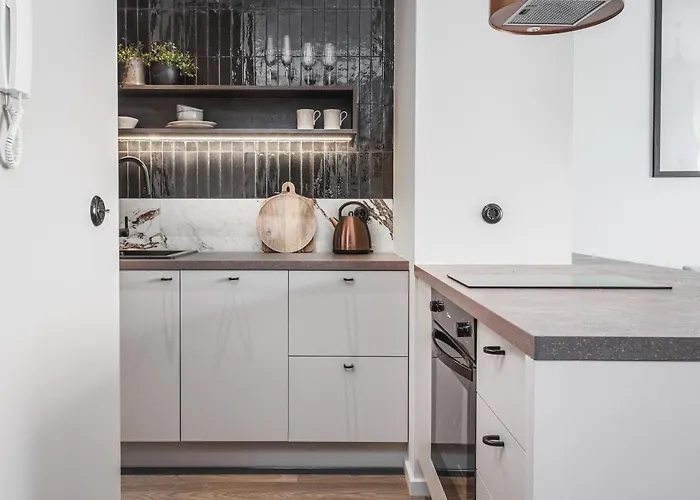 Ts New Town & Free Parking アパート